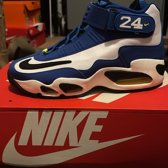 Air Griffey Max 1 sz - 10.5 (brand new) - Picture 1 of 3